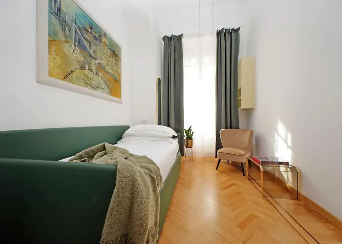 Treasurerome Adriana Charme 4br Roma